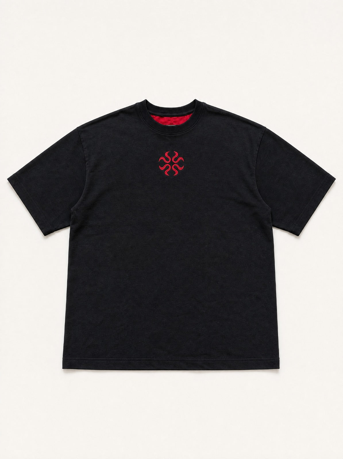 RED BLACK TEE